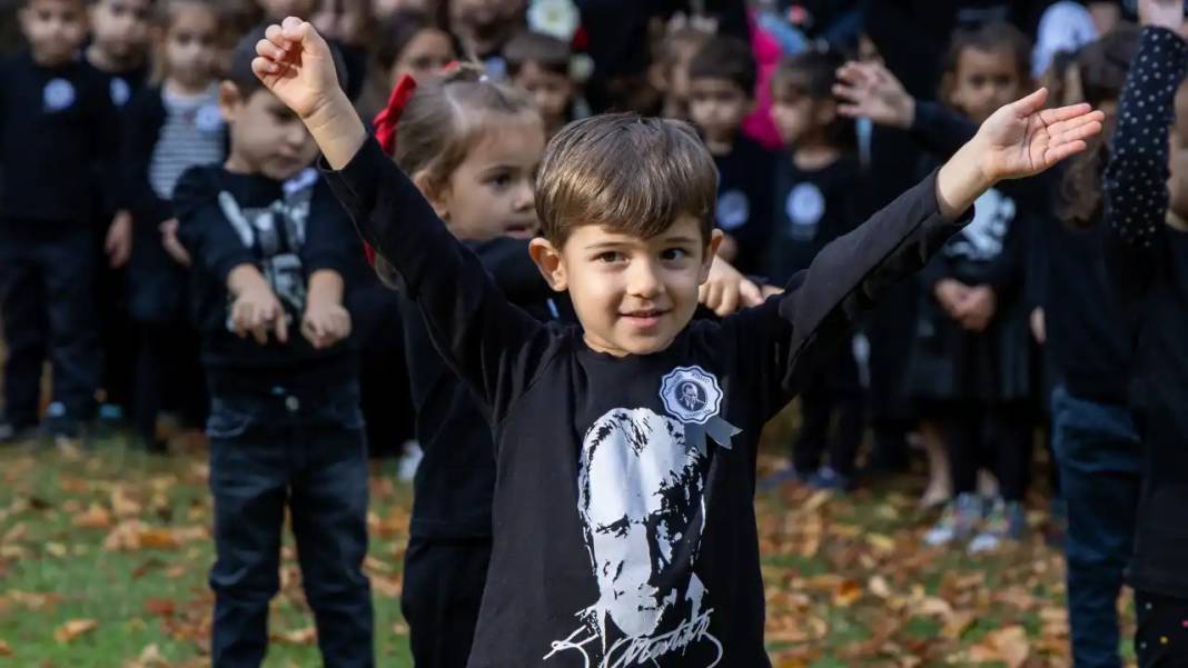 Manavgat’ta Miniklerden Duygulandıran 10 Kasım Gösterisi! 5